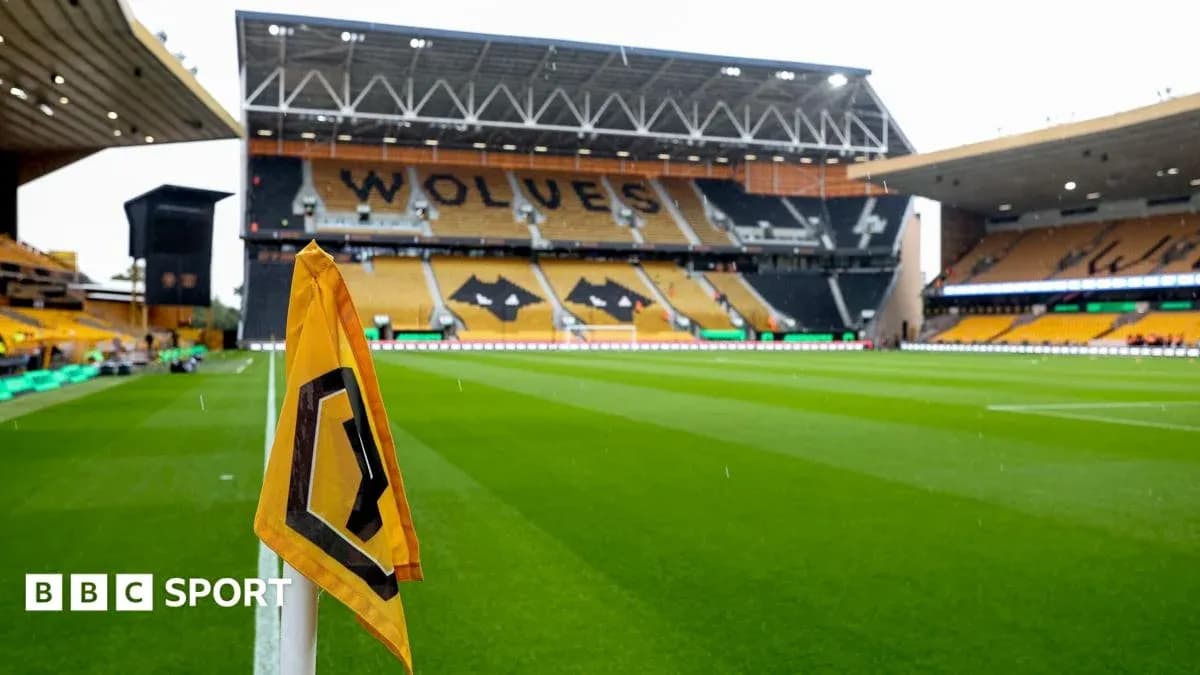 Vista del estadio Molineux antes del partido