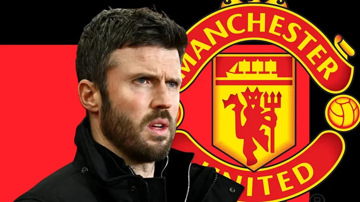 Entrenador de Manchester United con logo del club