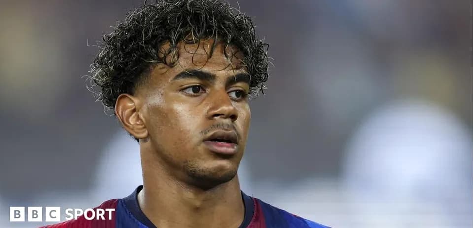 Jugador de FC Barcelona en acción durante el partido