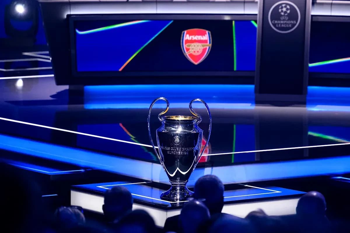 Trofeo de la Liga de Campeones en escenario