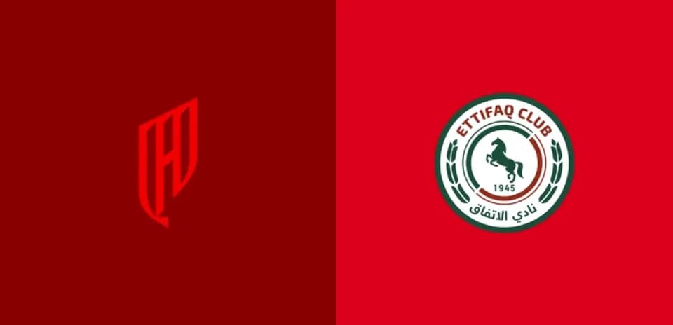 Logos de clubes en fondo rojo