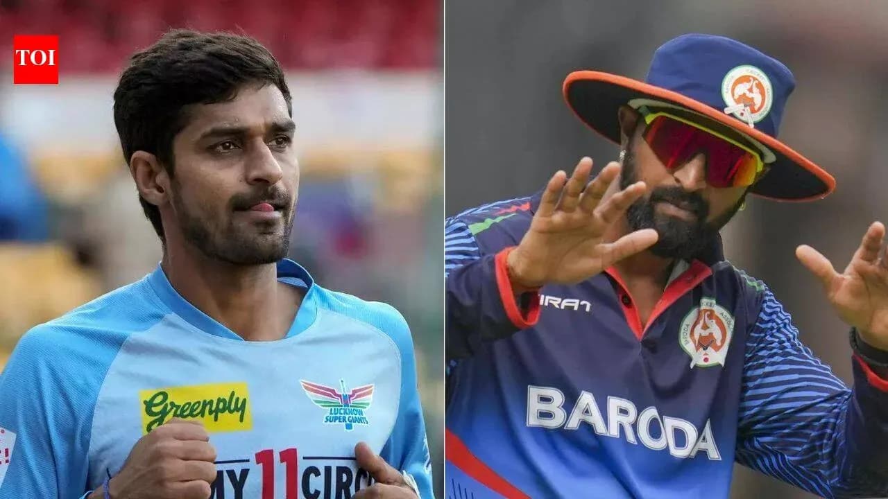 Jugadores de cricket de Lucknow y Baroda en acción