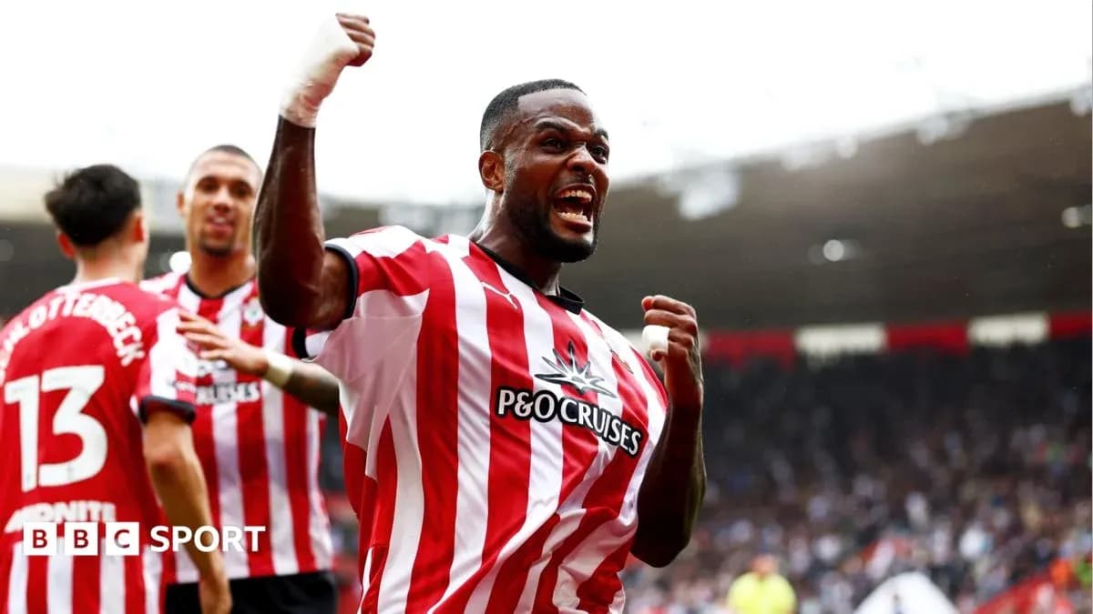Jugador de Southampton celebrando un gol en el estadio Jugador de Southampton celebrando un gol en el estadio